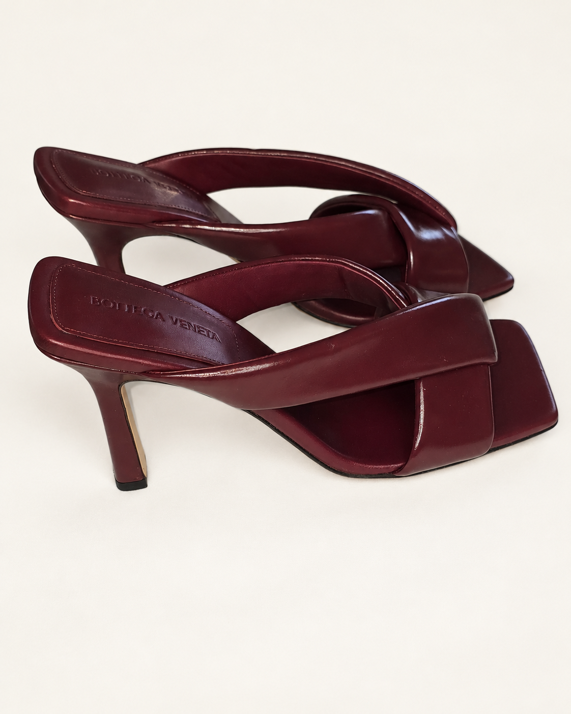Bottega Veneta Burgundy Sandals — Size 41 – Chani The Collection